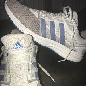 Men's Adidas Running Shoe